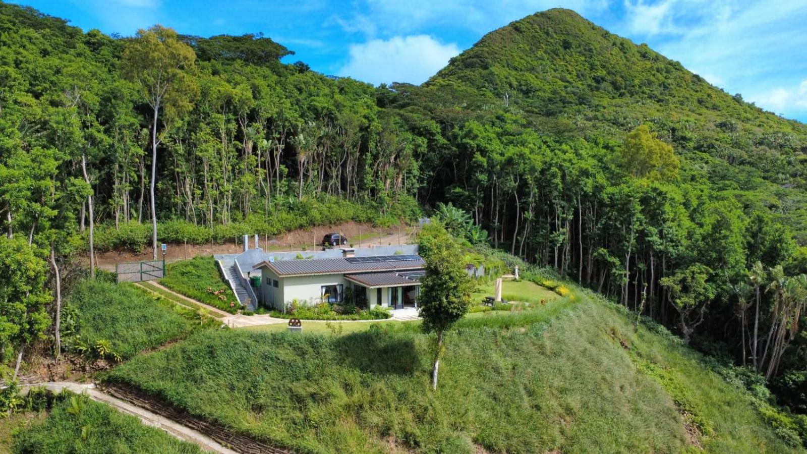 Green Cottage Chamarel Villa *